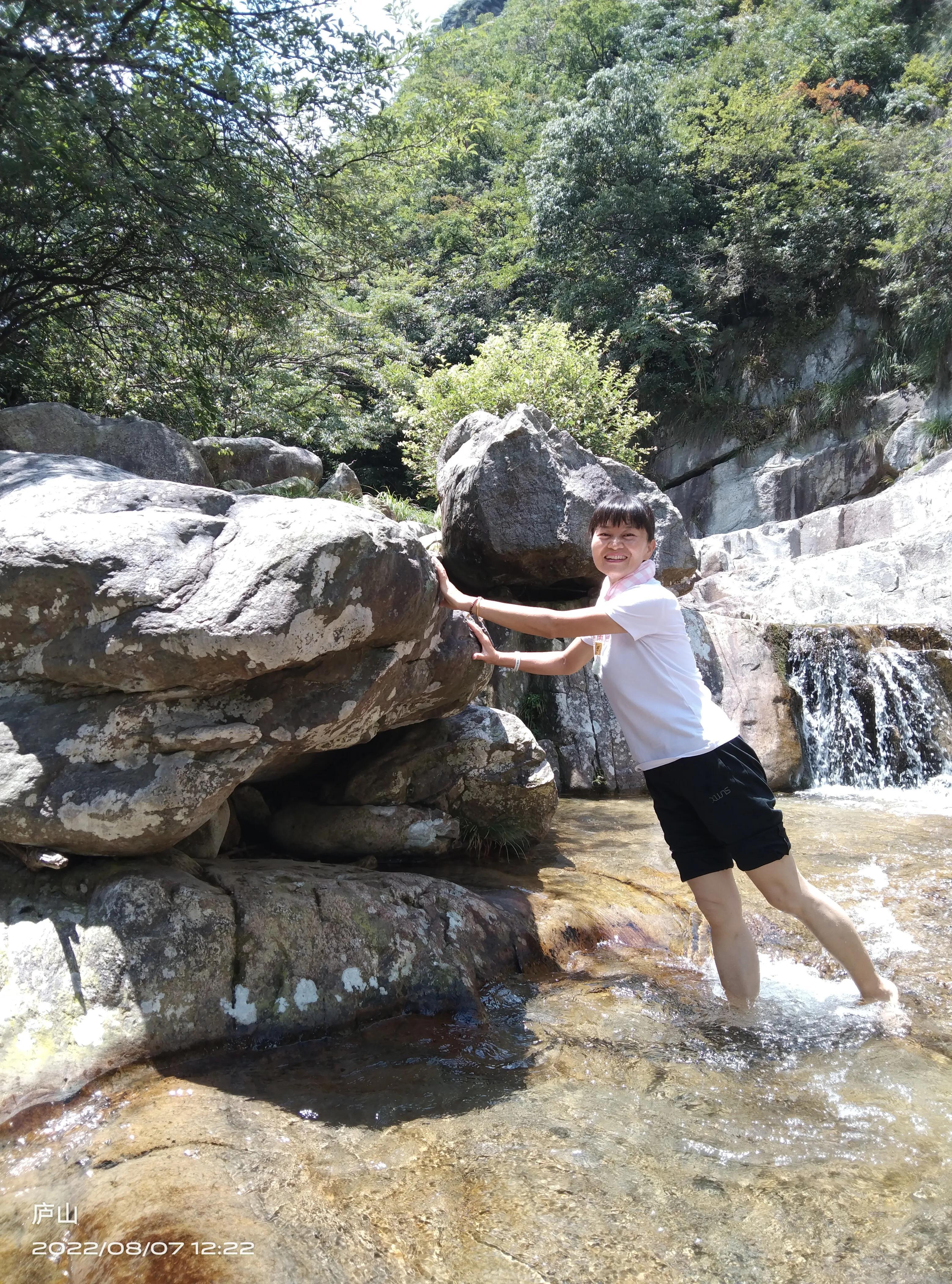 庐山之恋，完整演员表揭秘