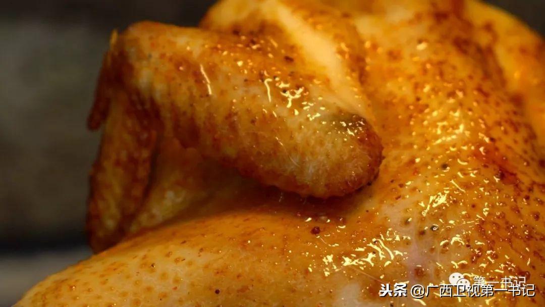 最新土鸡争斗完整视频，乡村激烈竞技盛宴全记录